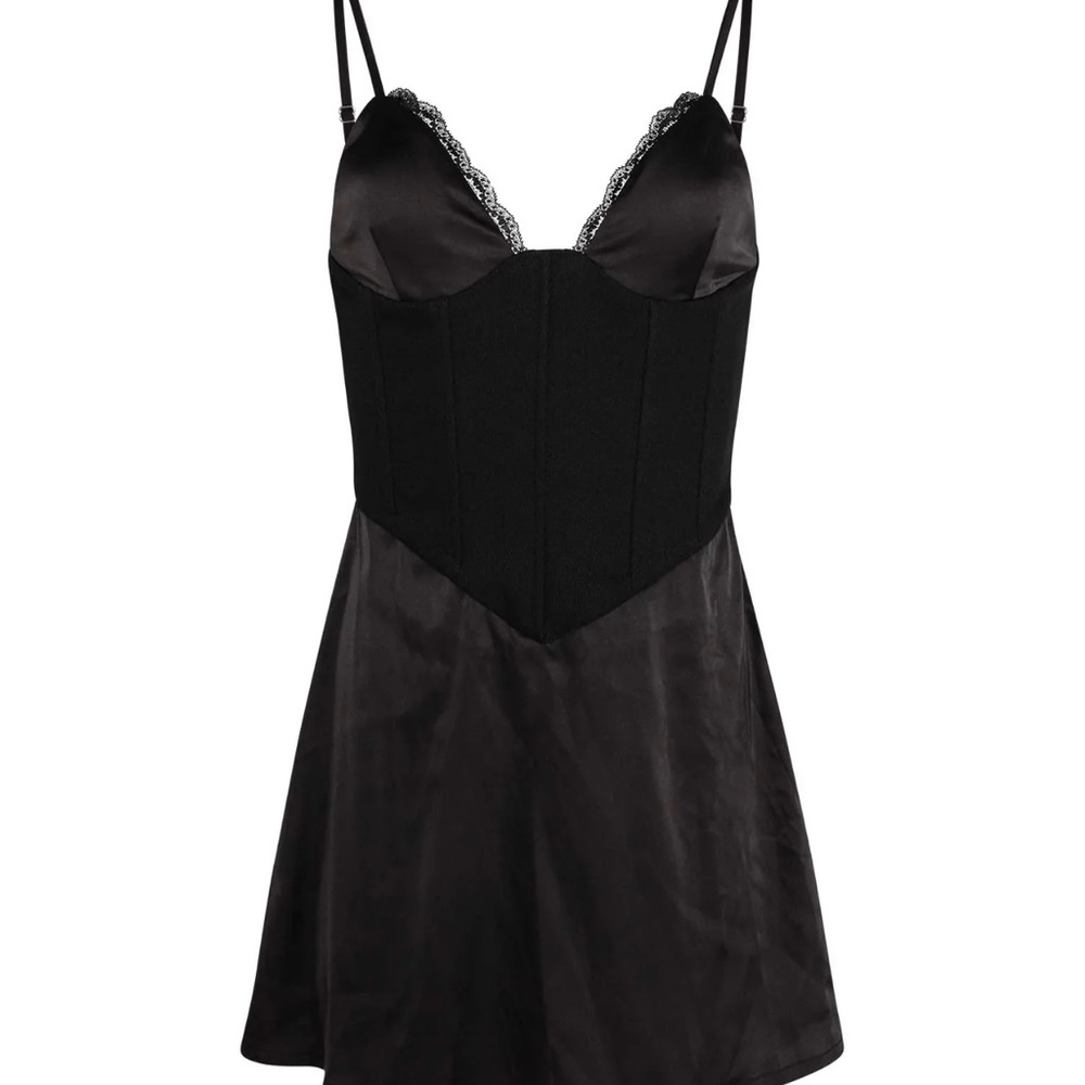 Tiger mist dress. Size medium. Never worn. NWT
